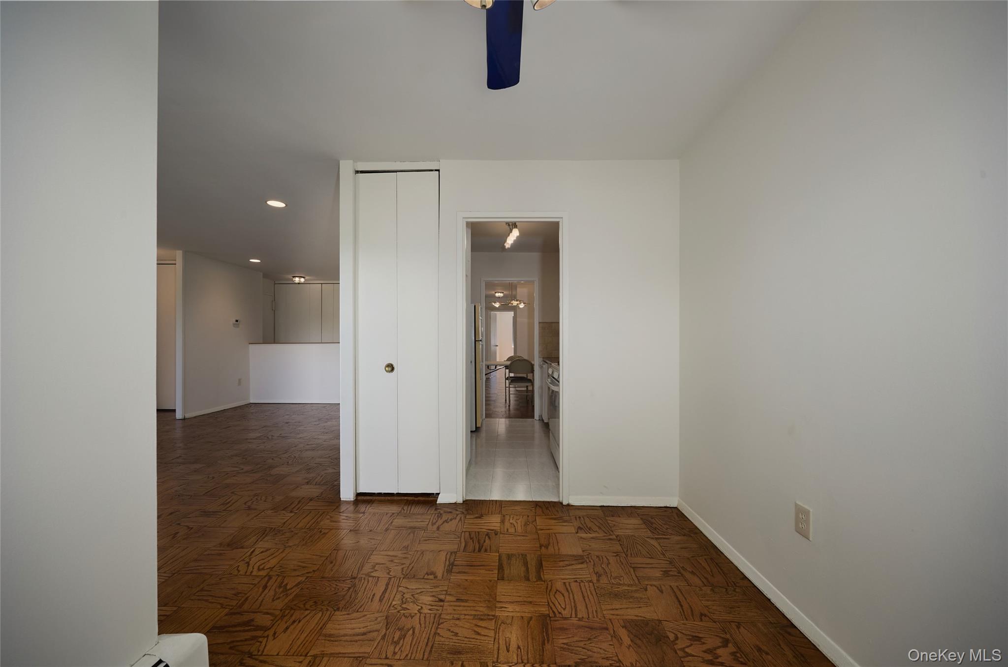 100 E Hartsdale Avenue 4dw Property Photo 9
