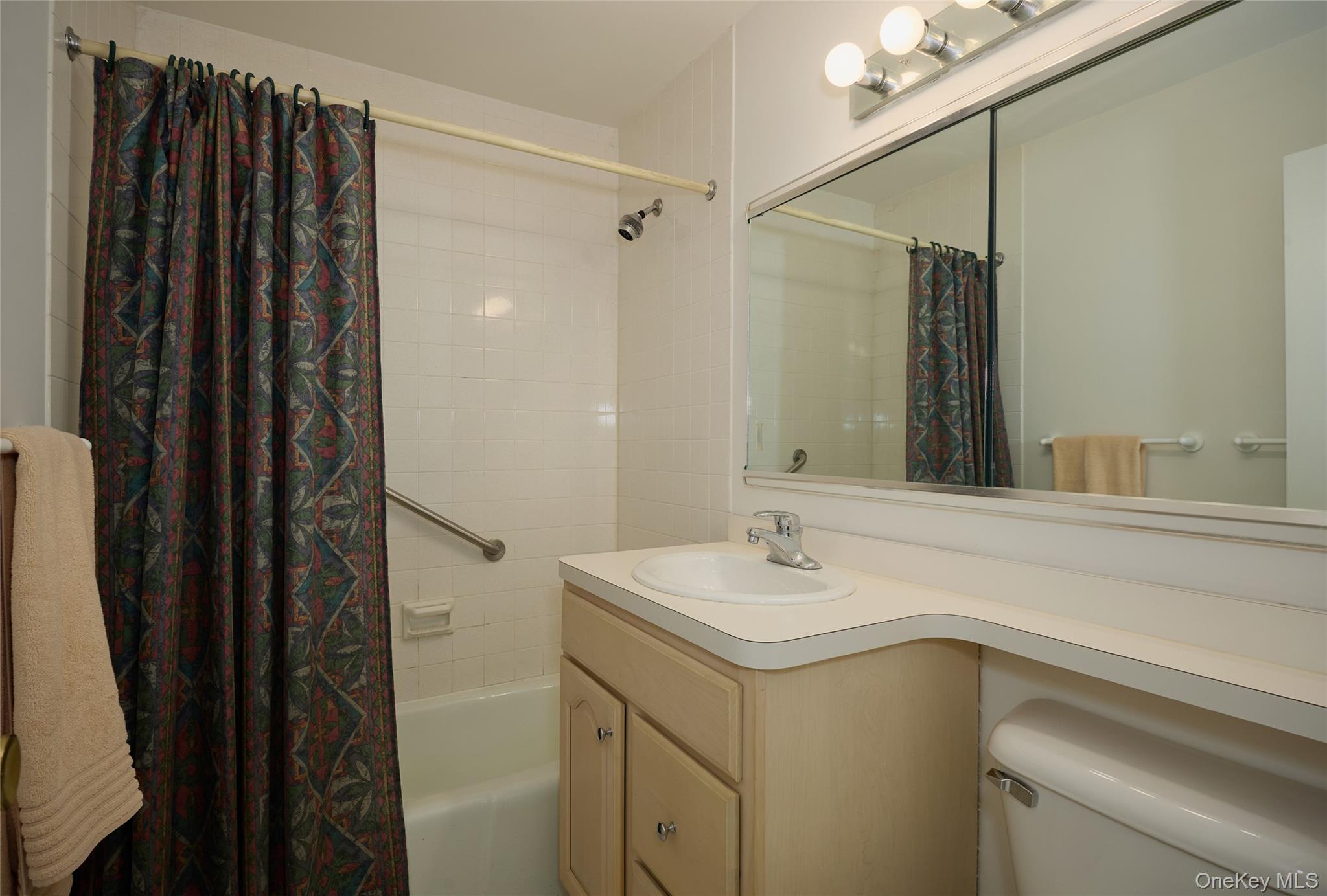 100 E Hartsdale Avenue 4dw Property Photo 24