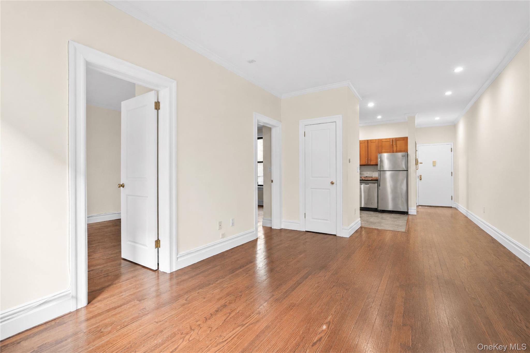 3155 35th Street Property Photo 2