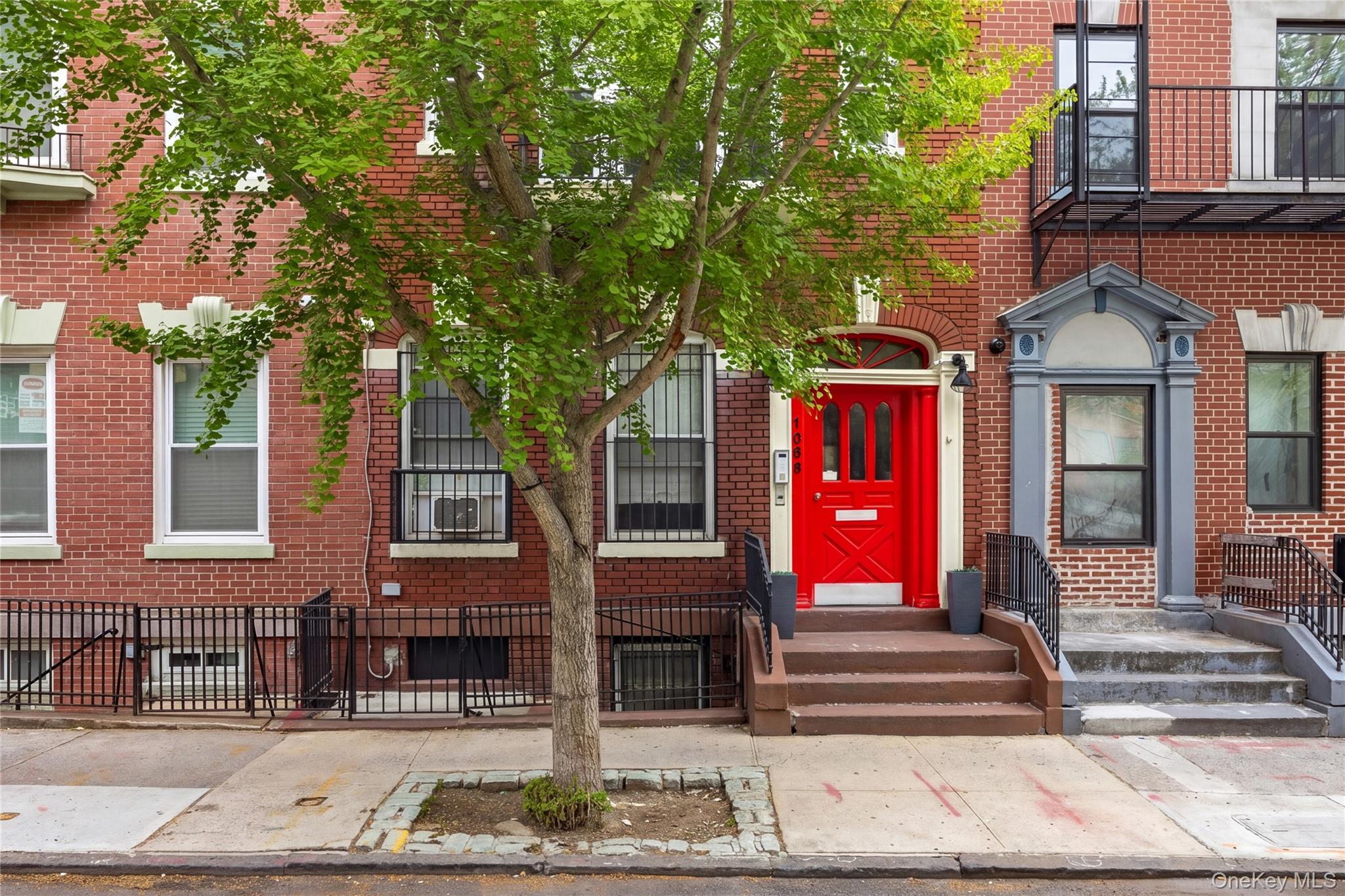 1068 Walton Avenue Property Photo 1