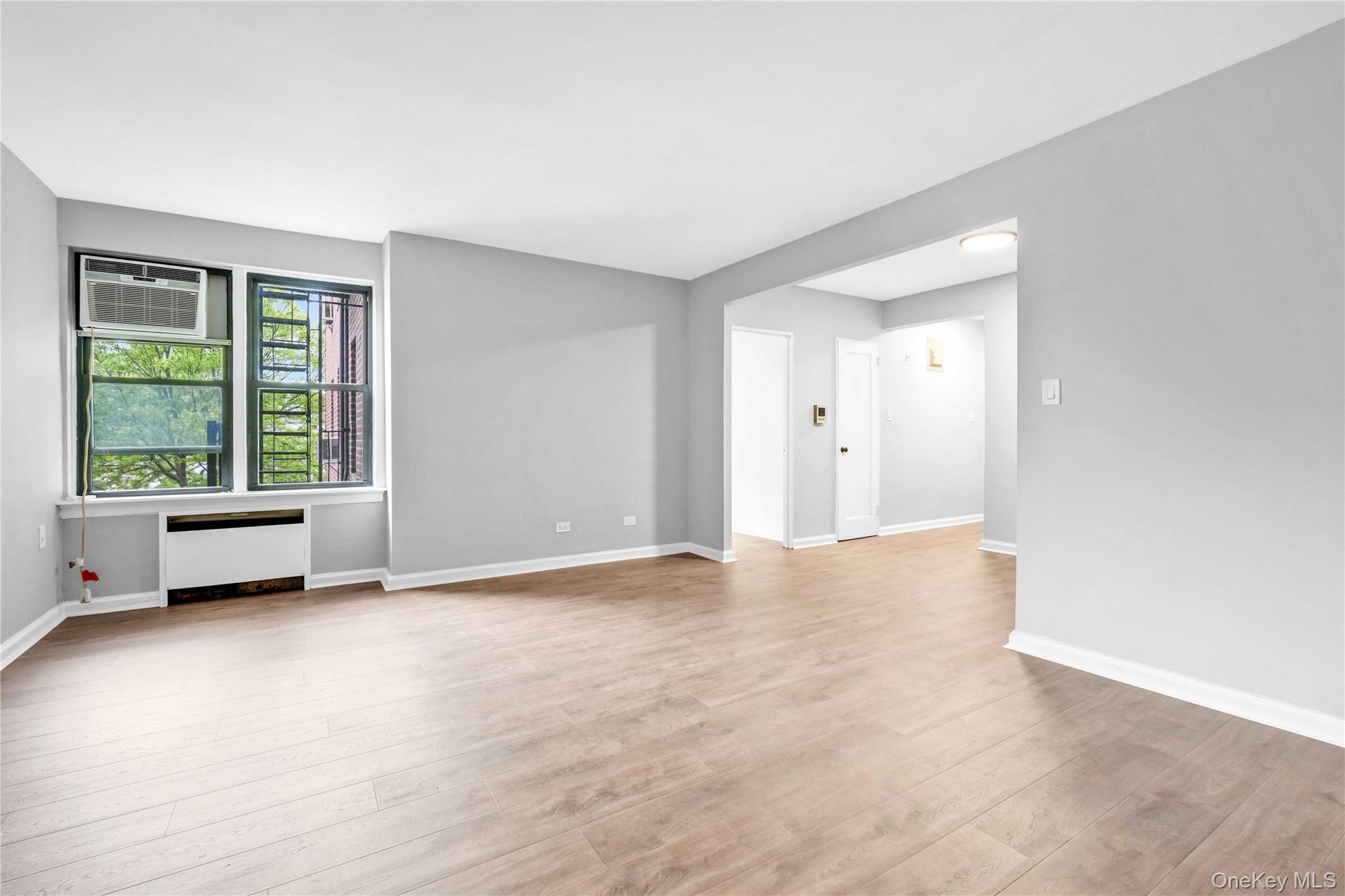 170-06 Crocheron Avenue 2e Property Photo 4
