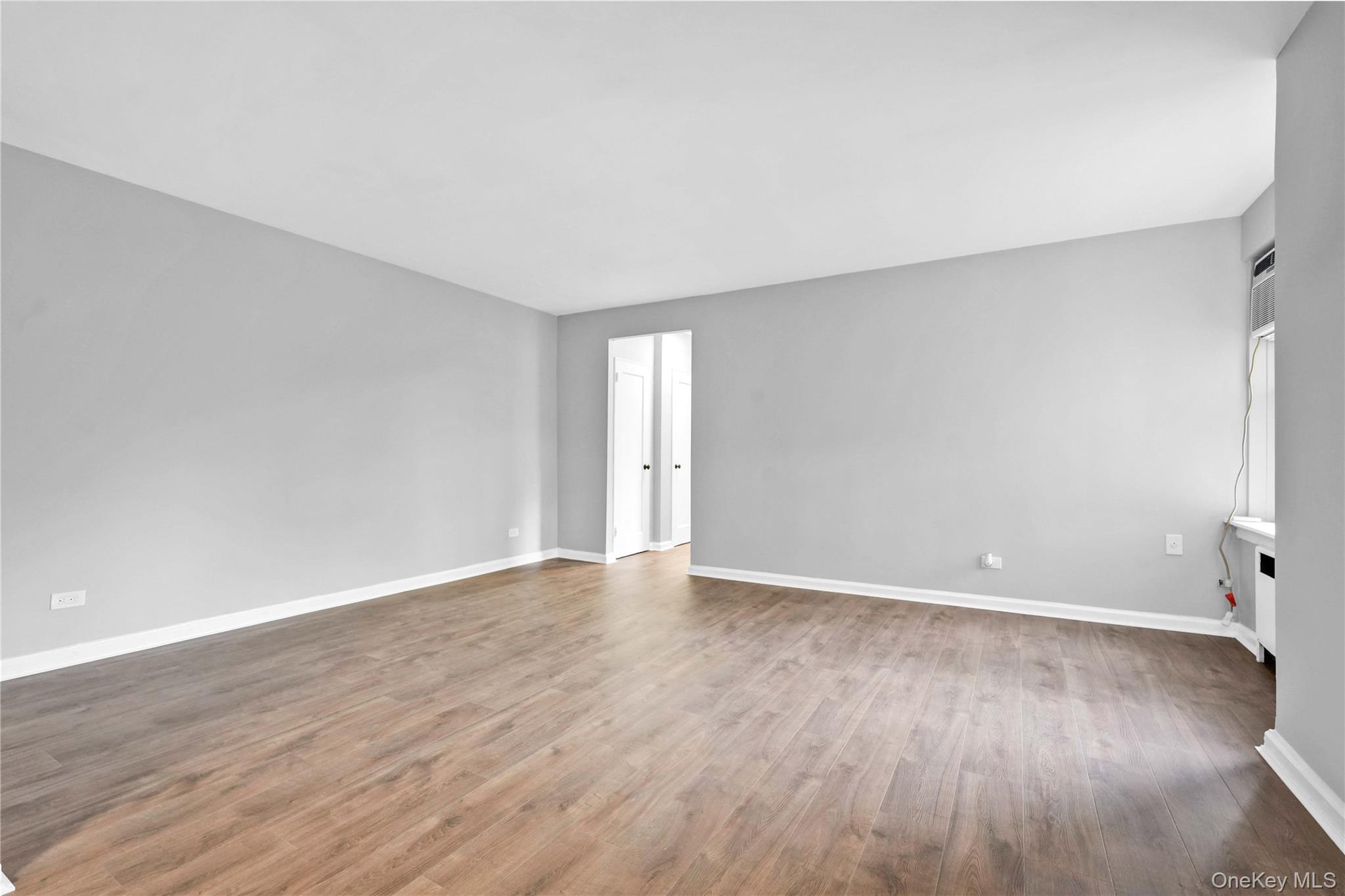 170-06 Crocheron Avenue 2e Property Photo 6