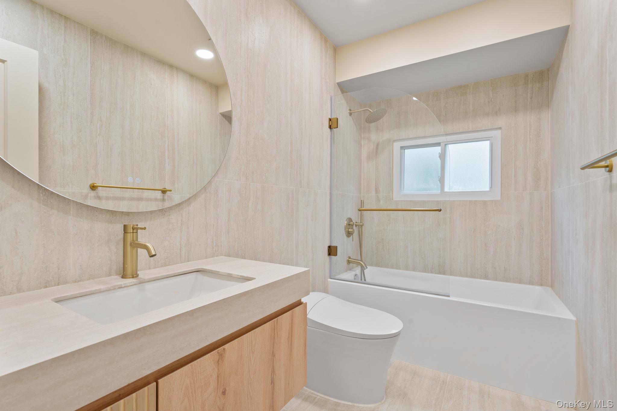 14 Ellen Place Property Photo 11