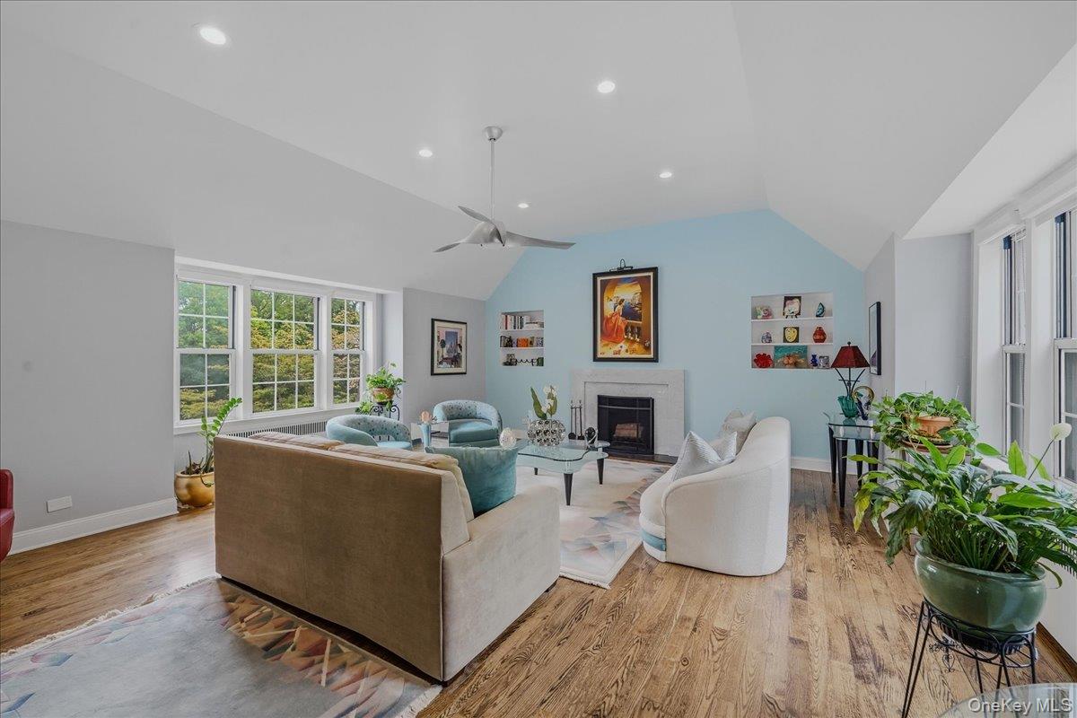94 Pinewood Road 3d Property Photo 1
