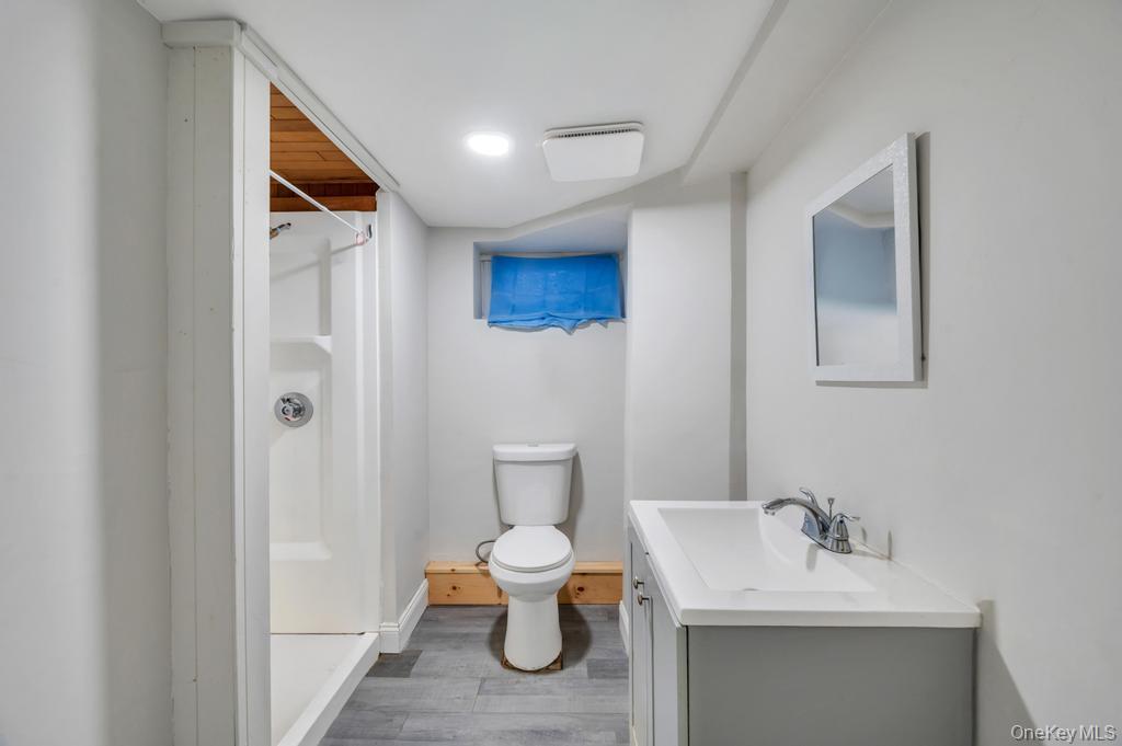 8 Francis Court Property Photo 13