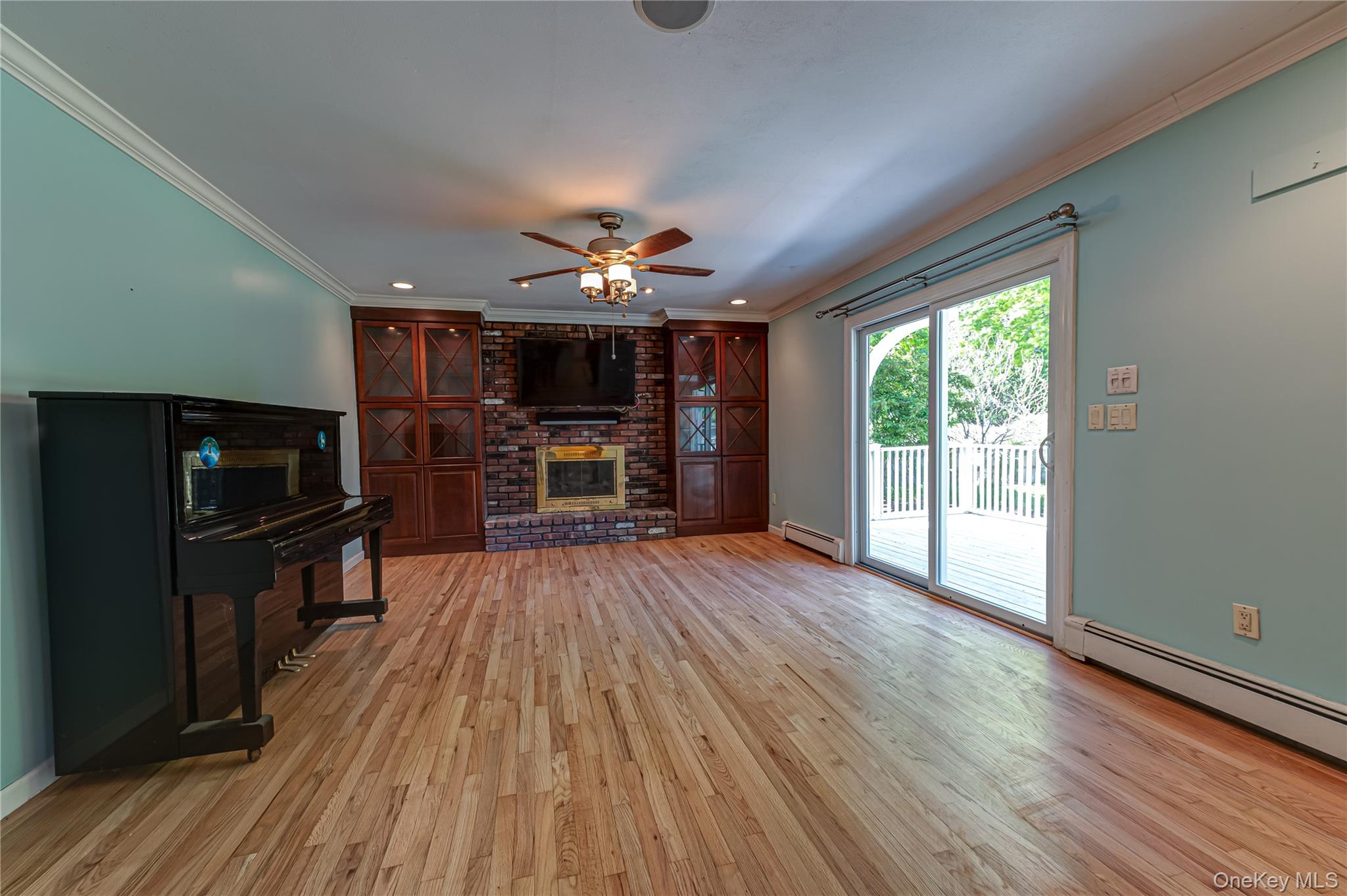 220 Windsor Avenue Property Photo 13