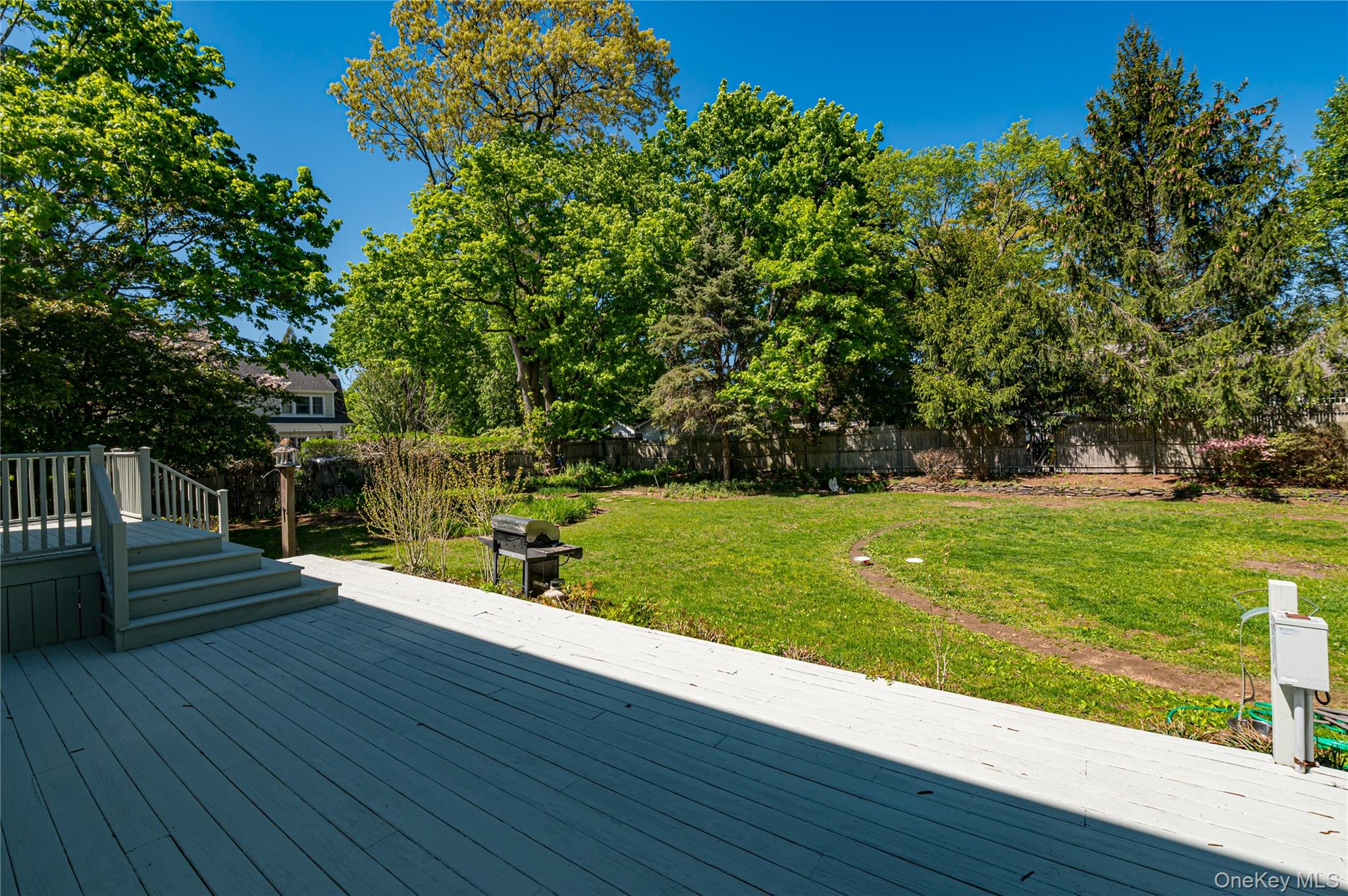 220 Windsor Avenue Property Photo 27