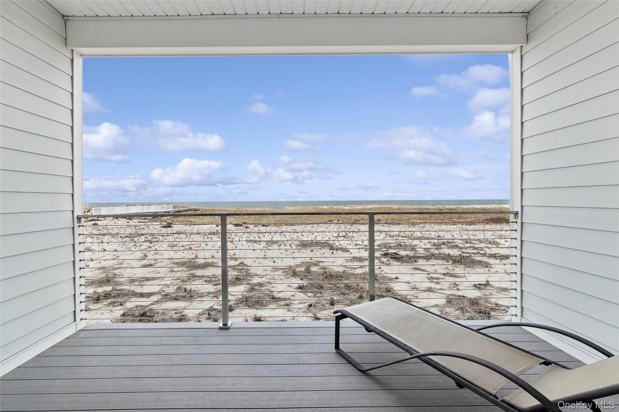 473 Dune Road 6a Property Photo 2