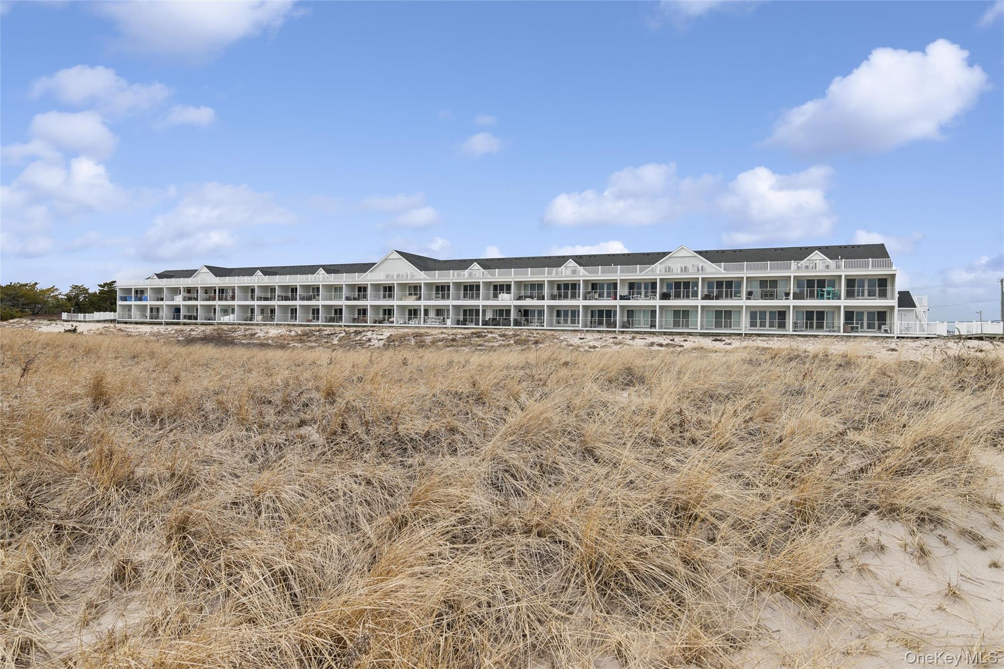 473 Dune Road 6a Property Photo 18