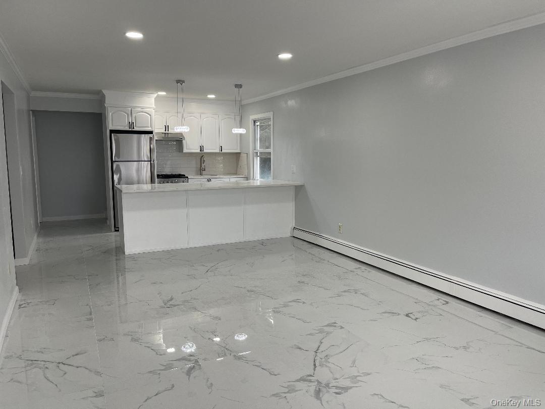137 Pacific Boulevard Property Photo 3