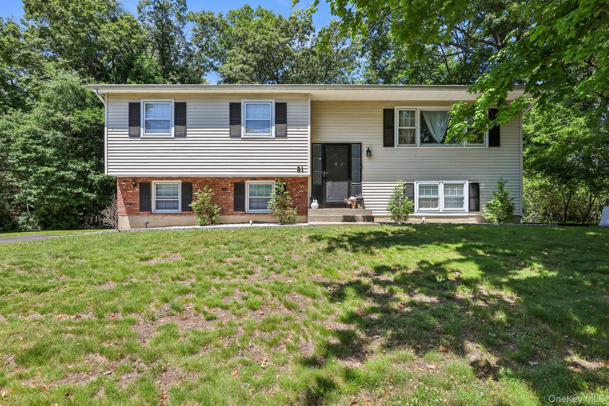 21 Baylor Road Property Photo 1