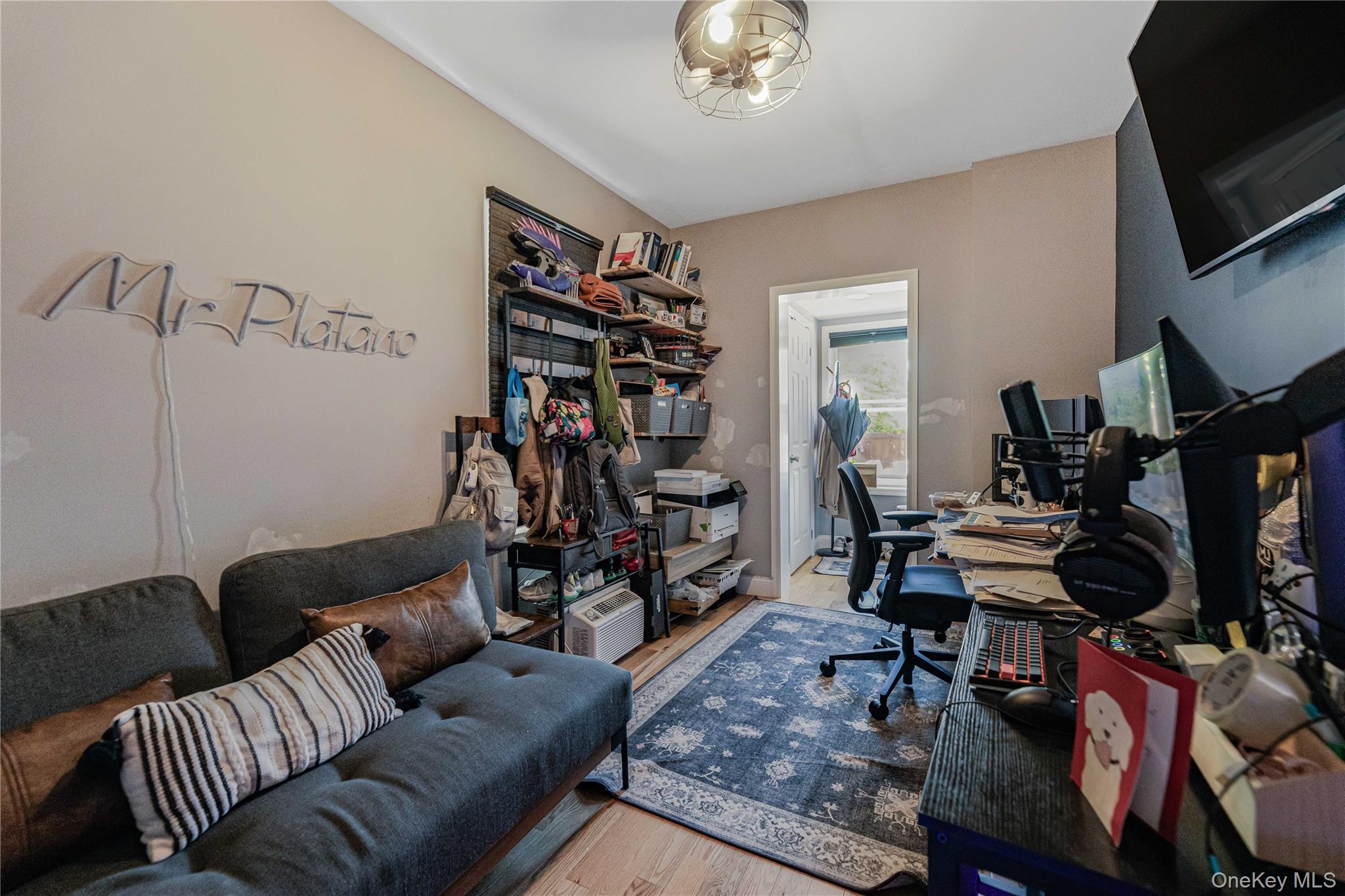 2881 Roberts Avenue Property Photo 9