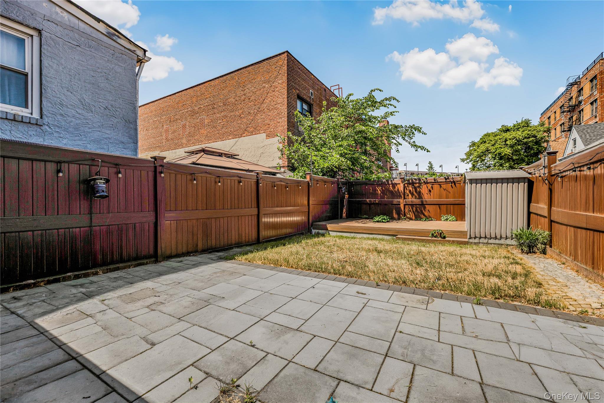 2881 Roberts Avenue Property Photo 24