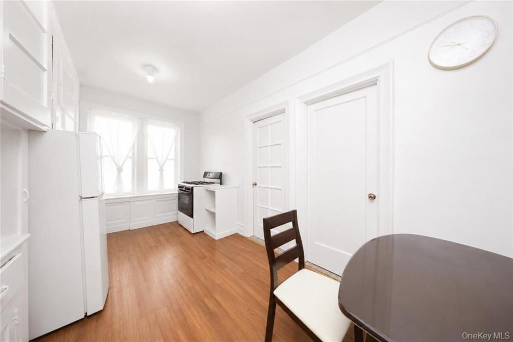 827 49th Street Property Photo 6