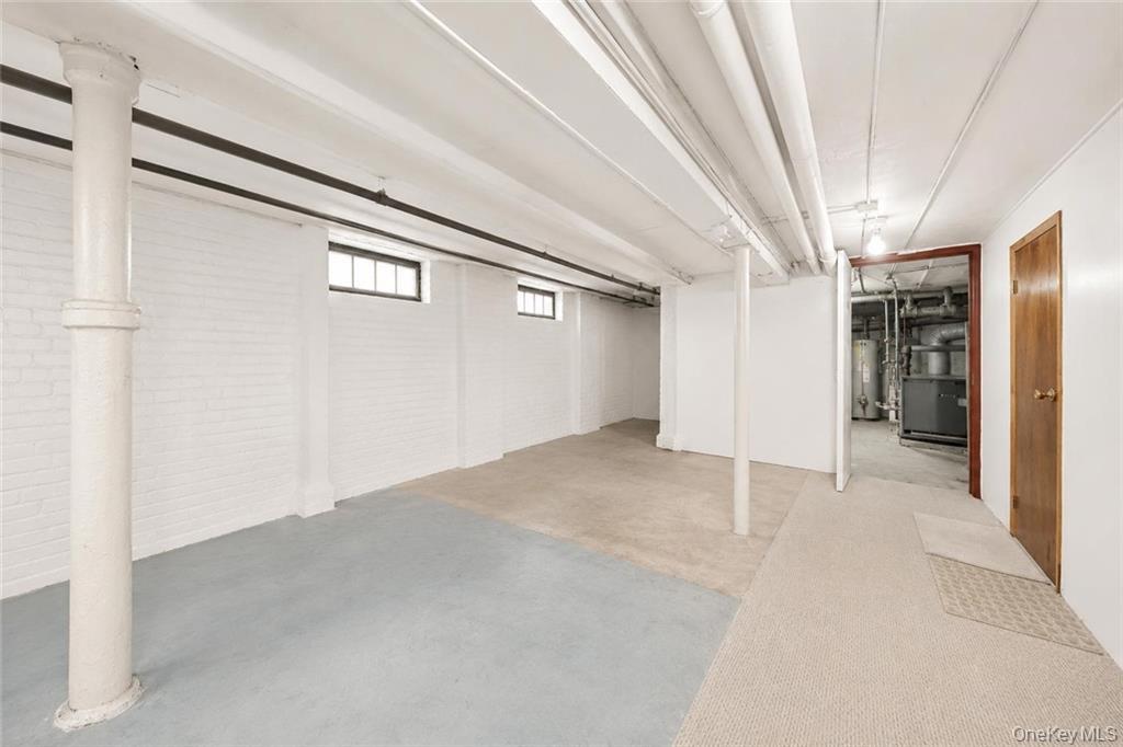 827 49th Street Property Photo 13
