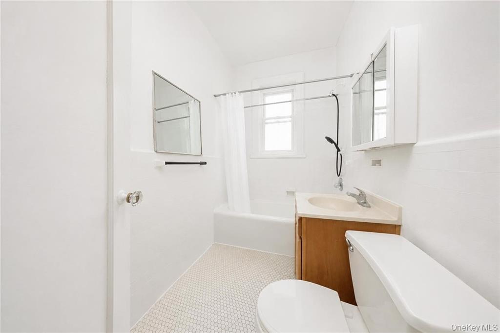 827 49th Street Property Photo 14
