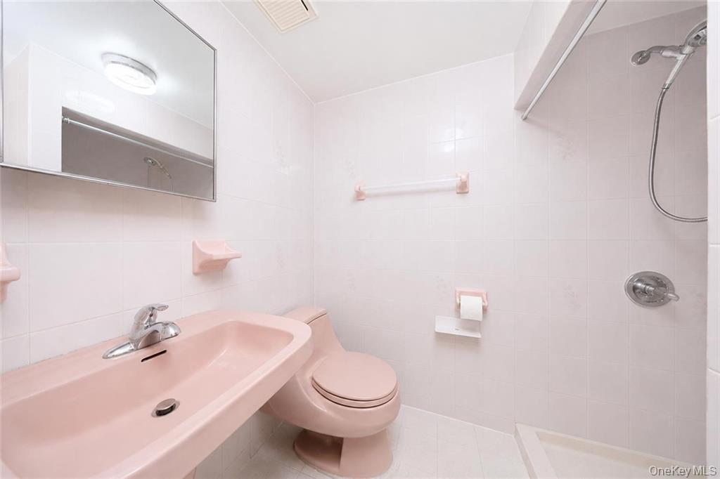 827 49th Street Property Photo 15