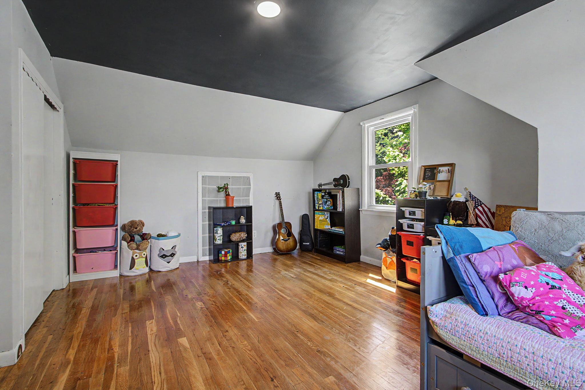 15 Beverly Road Property Photo 14