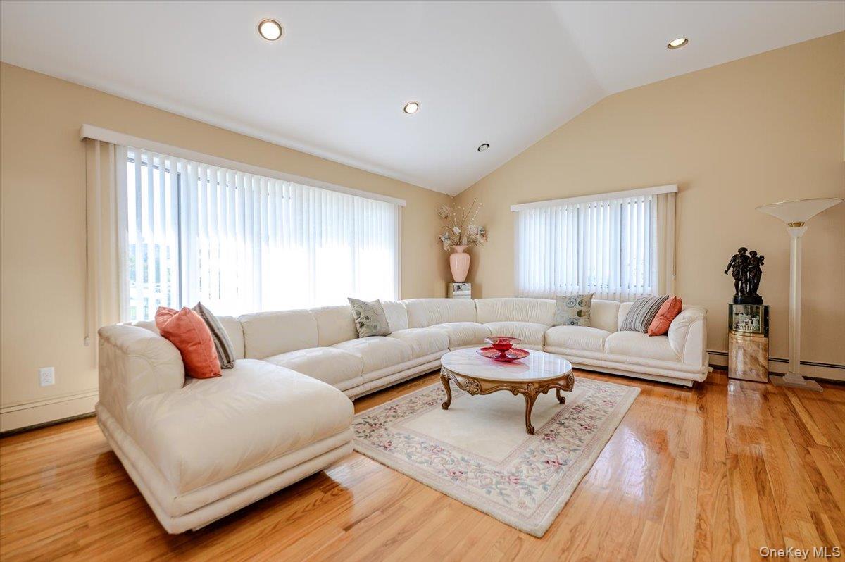 159 National Boulevard Property Photo 4