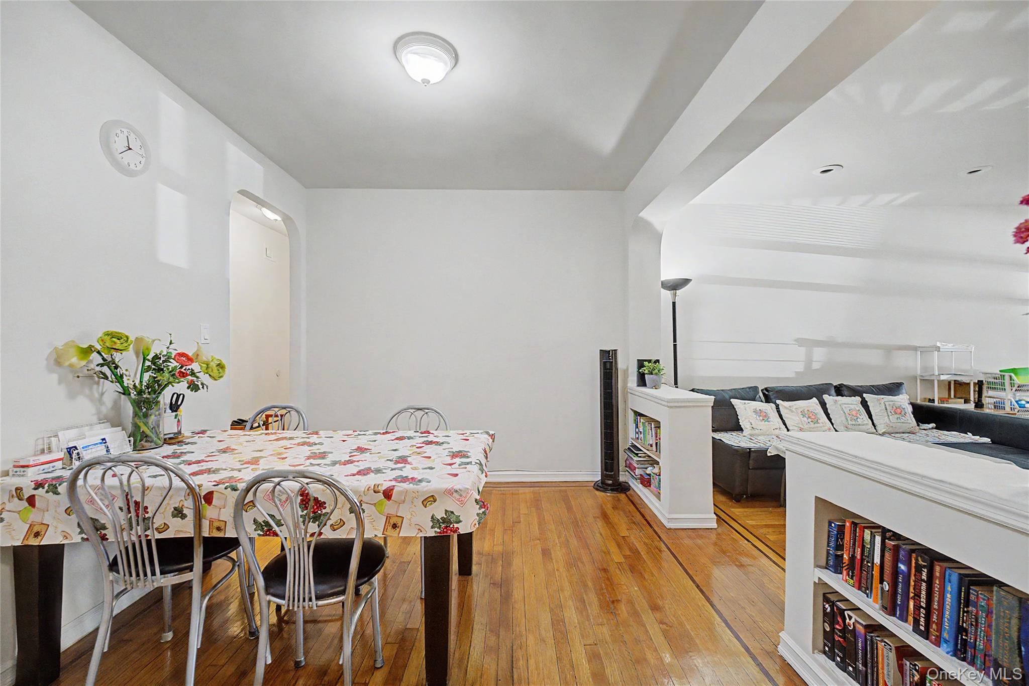 69-11 Yellowstone Boulevard A4 Property Photo 3