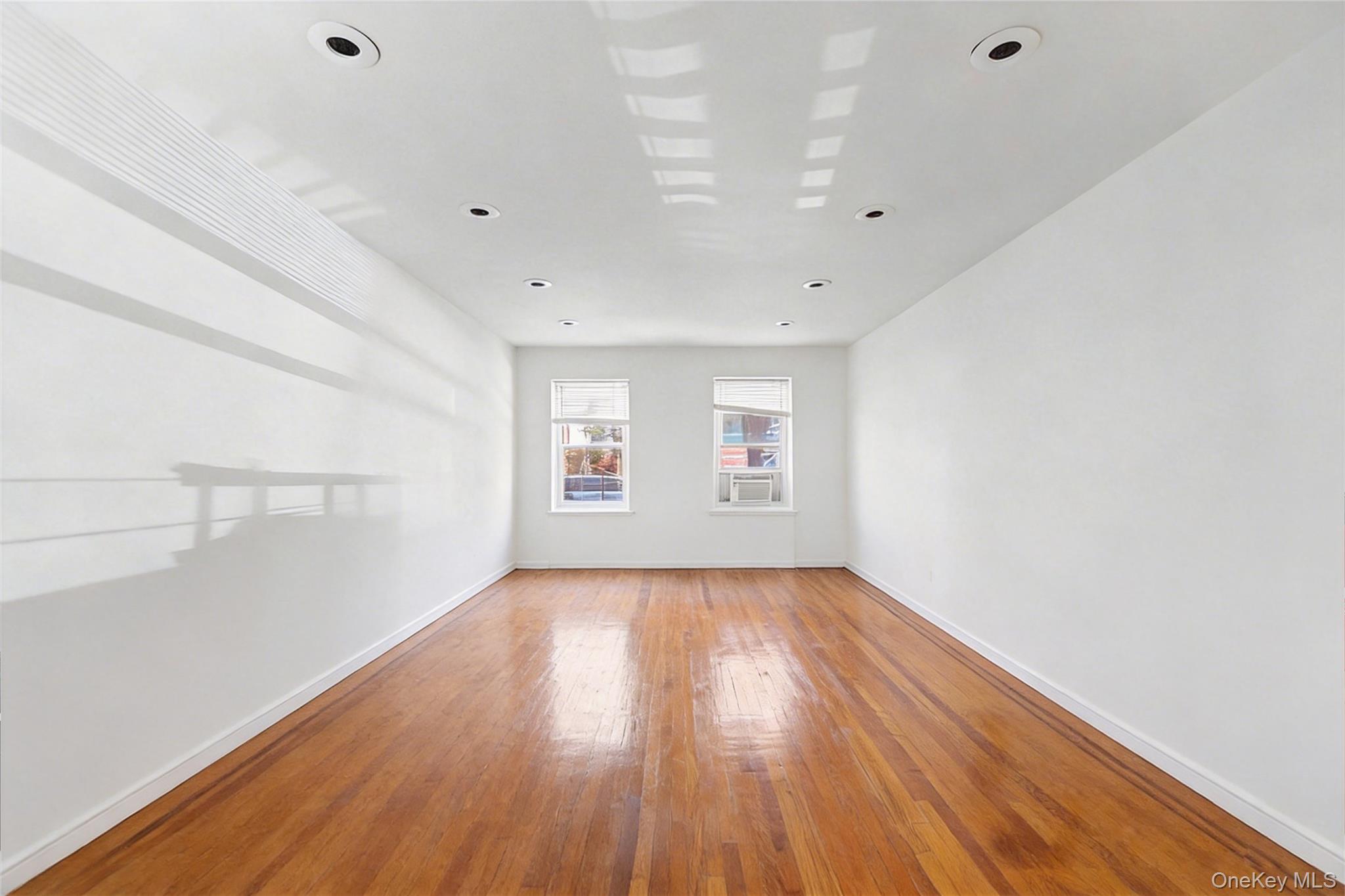 69-11 Yellowstone Boulevard A4 Property Photo 6