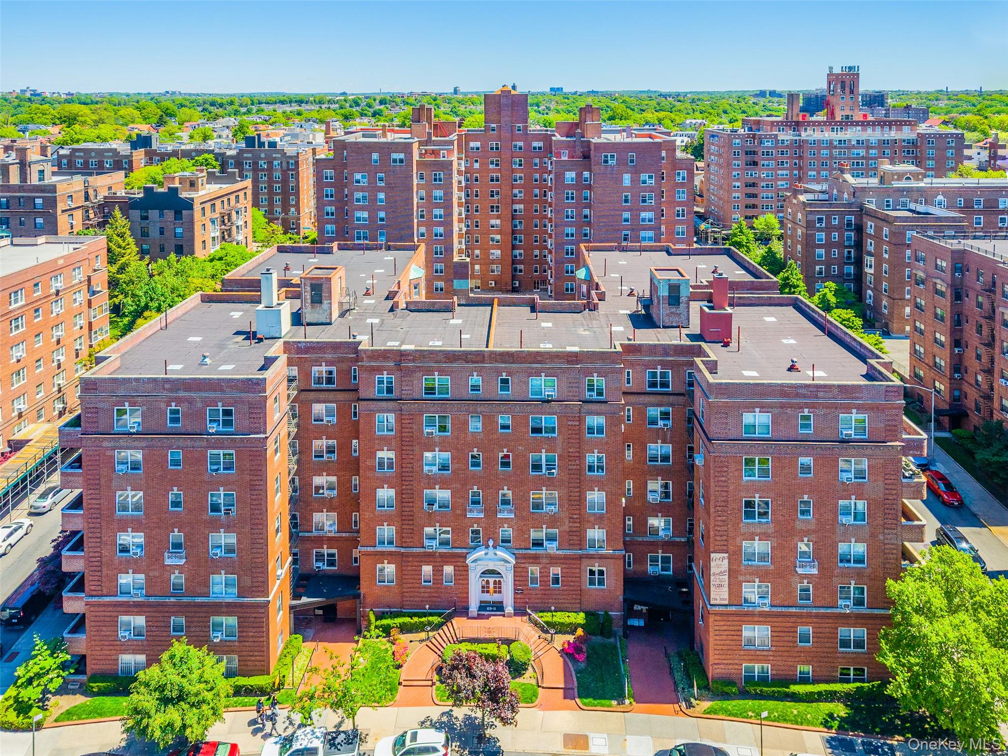 69-11 Yellowstone Boulevard A4 Property Photo 17
