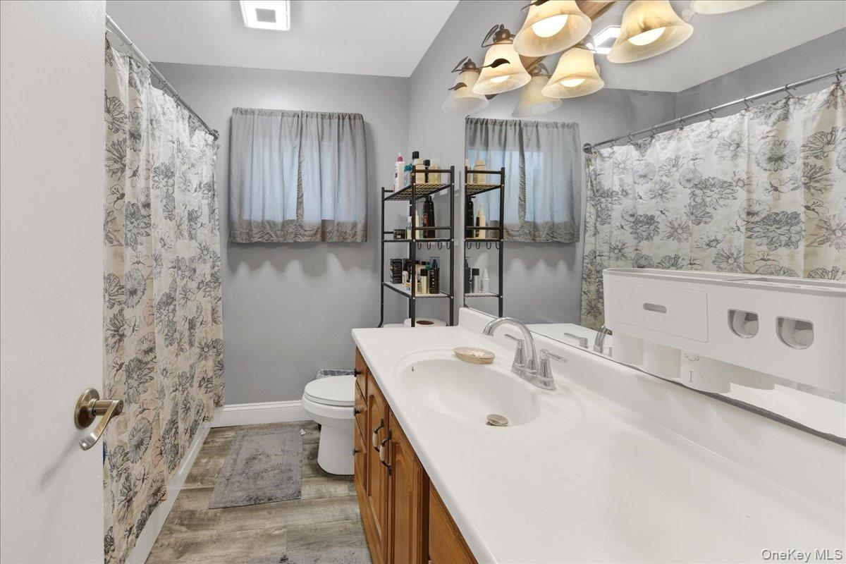 12 Elizabeth Lane Property Photo 15