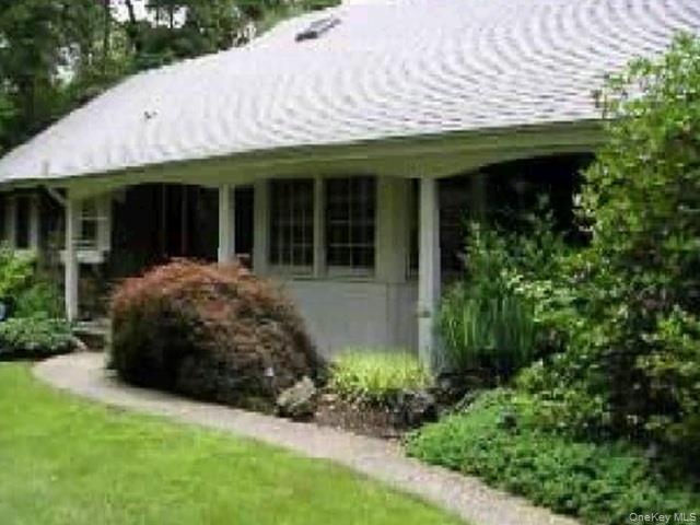 27 Spinning Wheel Lane Property Photo 1