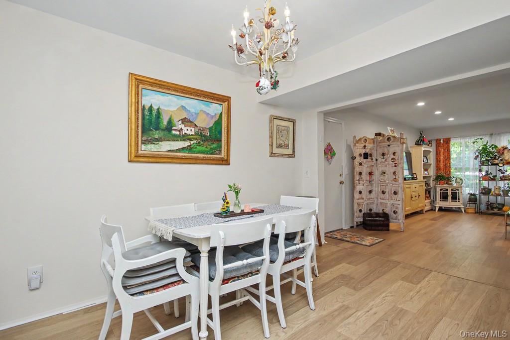 23 Dorset Court C Property Photo 5