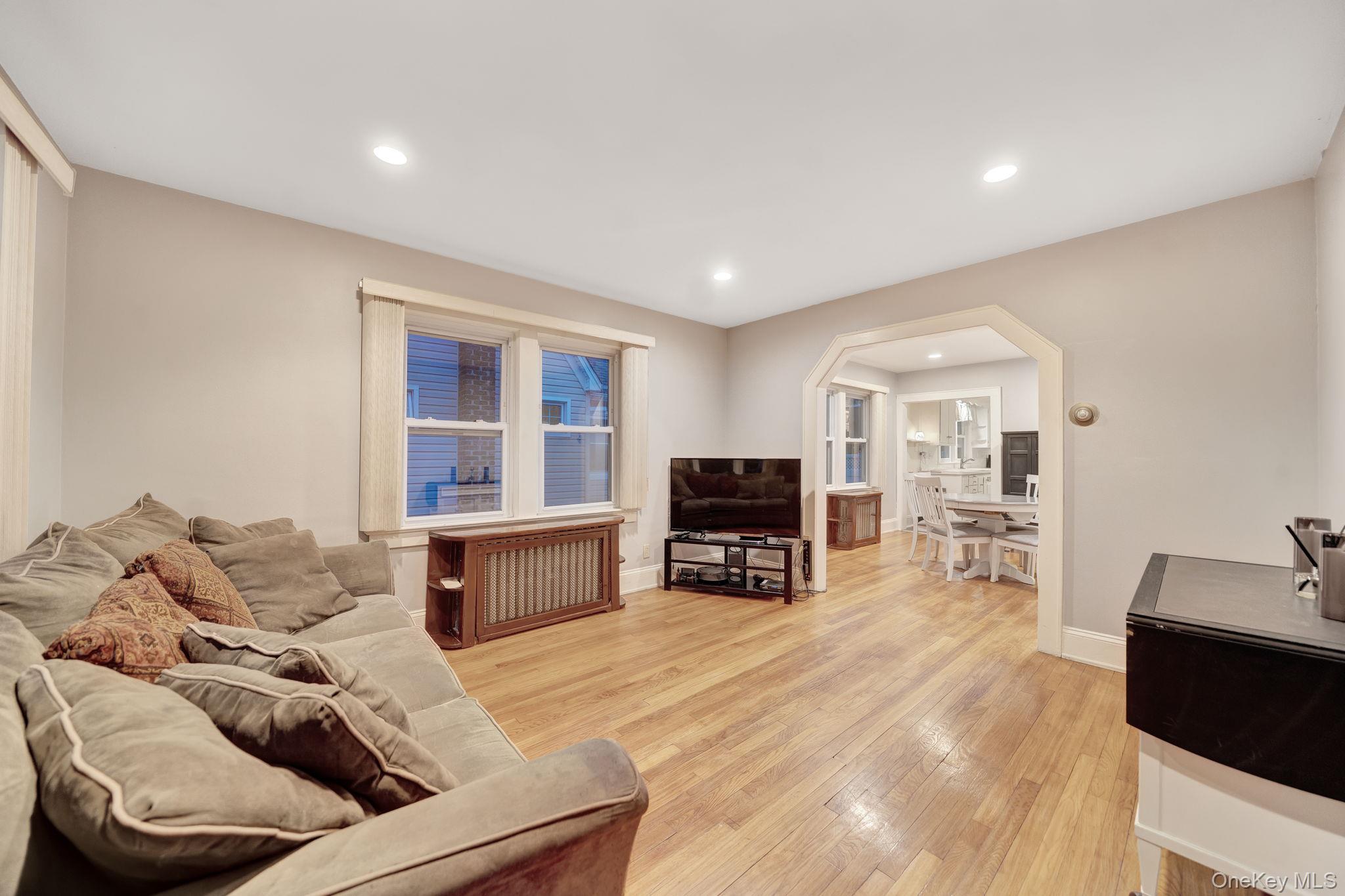 35 Orchard Street Property Photo 7
