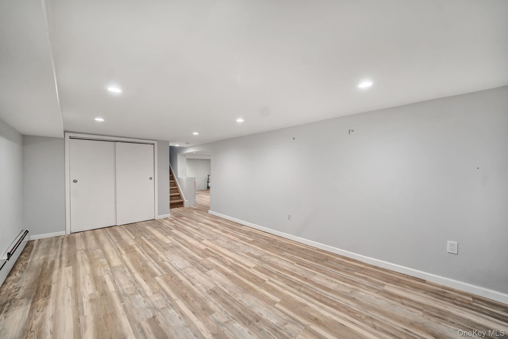 35 Orchard Street Property Photo 25