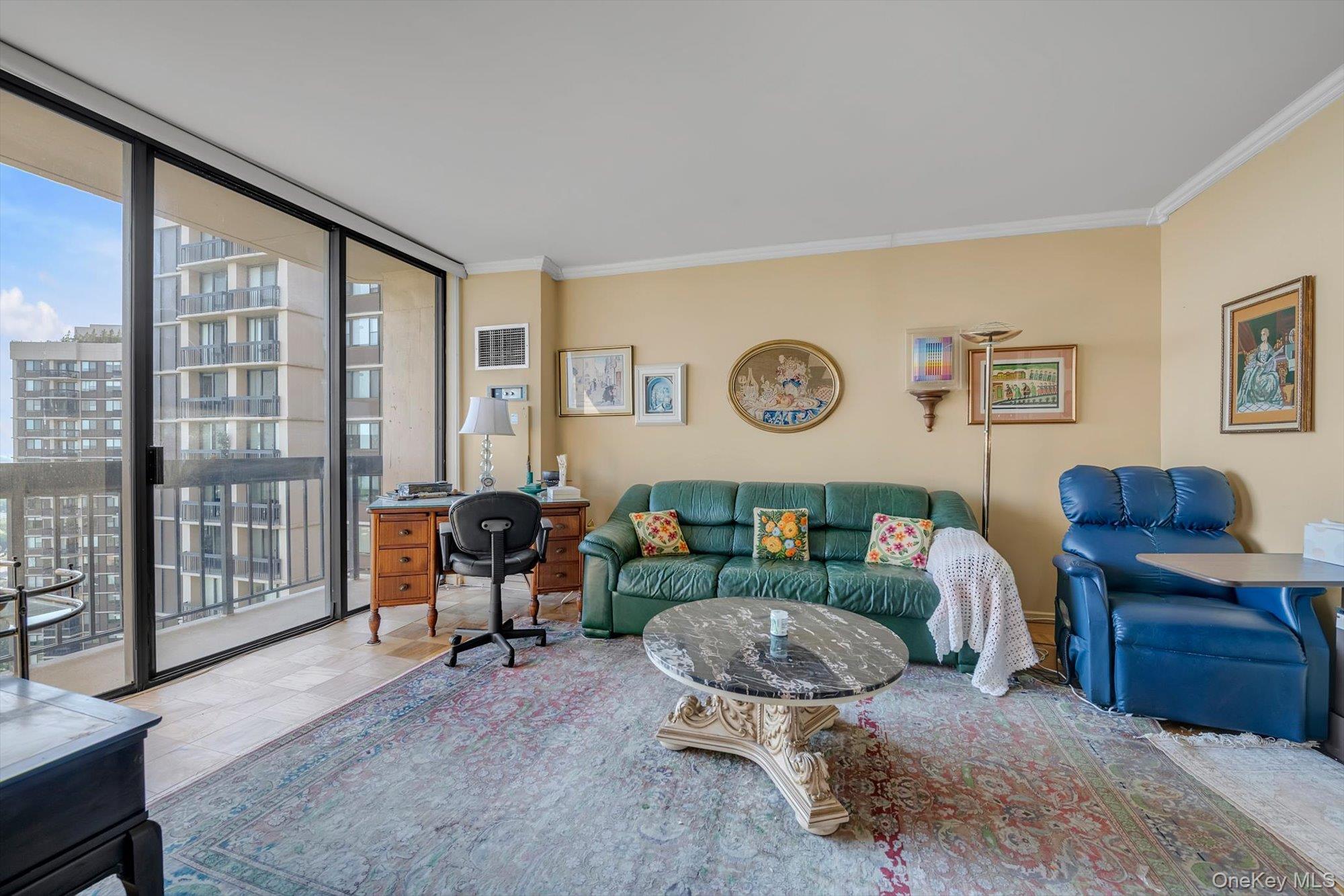271-10 Grand Central Parkway 29v Property Photo 6