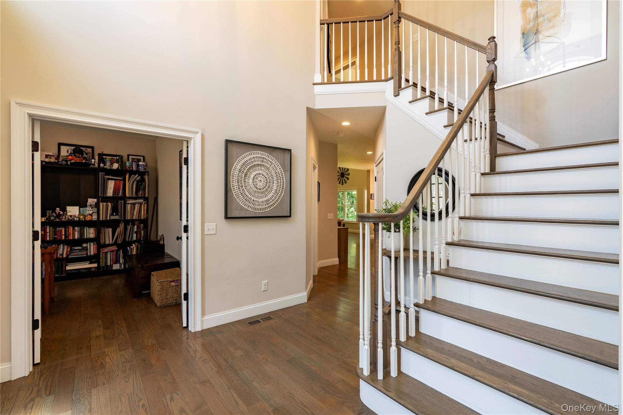 37 Biltmore Drive Property Photo 6