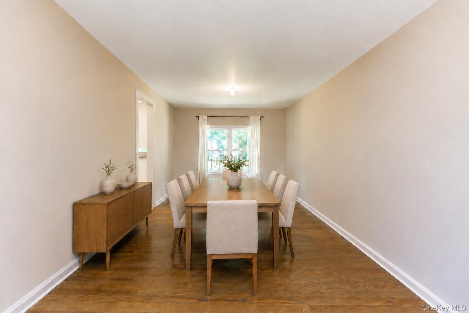 37 Biltmore Drive Property Photo 9
