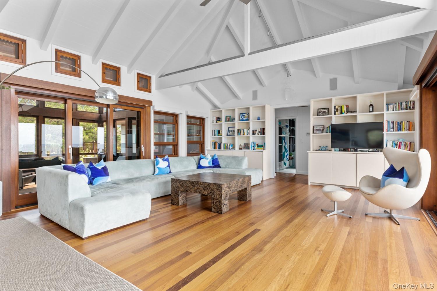 19 Bayview Walk Property Photo 6