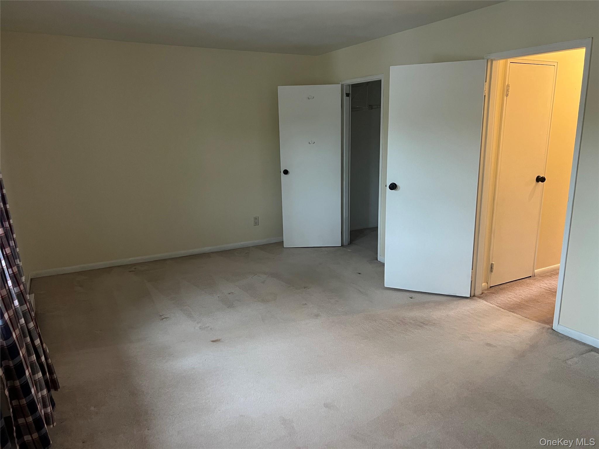 100 Connetquot Avenue 26 Property Photo 5
