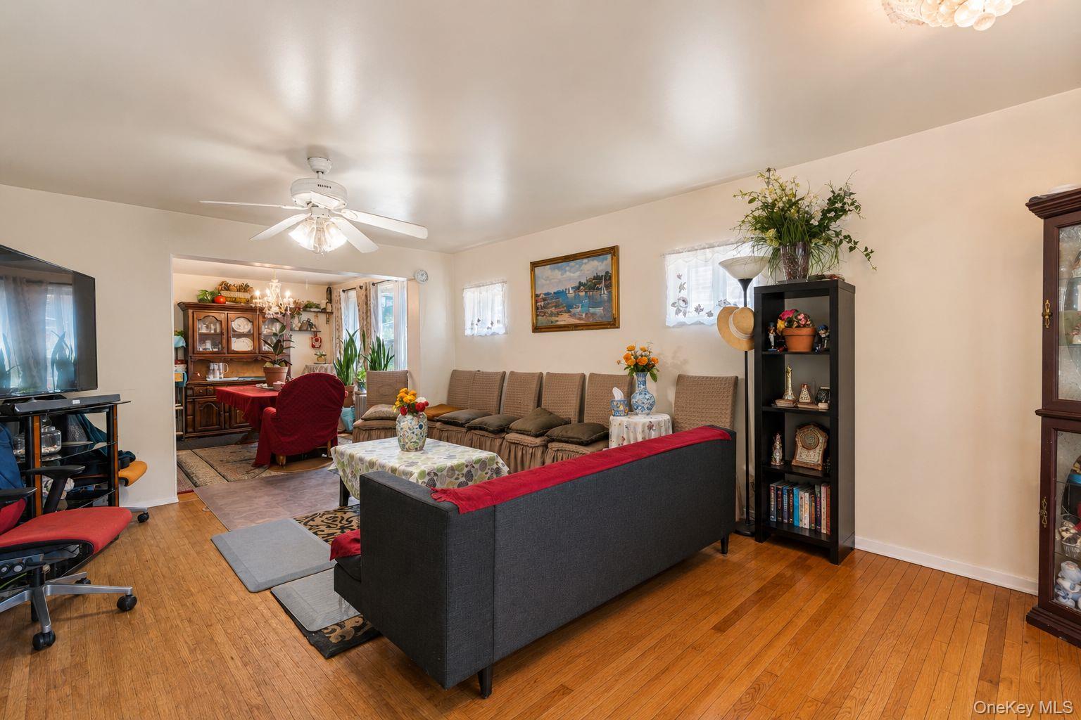 9121 110th Street Property Photo 3
