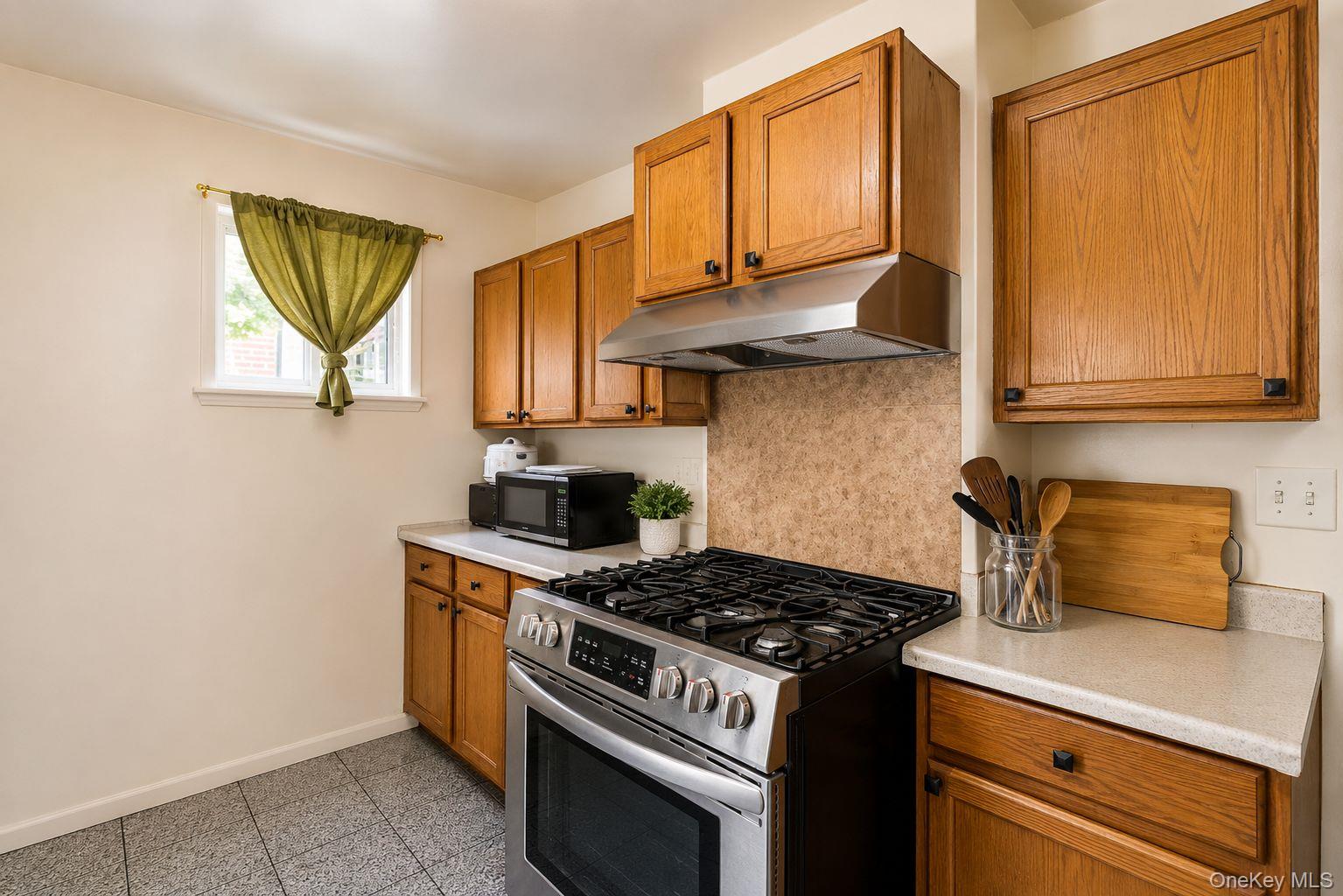 9121 110th Street Property Photo 15