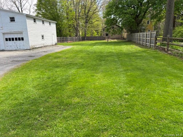 7786 S Main Street Property Photo 5
