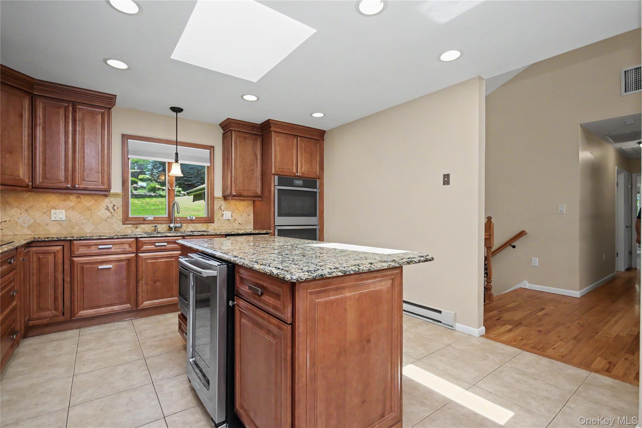 334 Lovell Street Property Photo 10