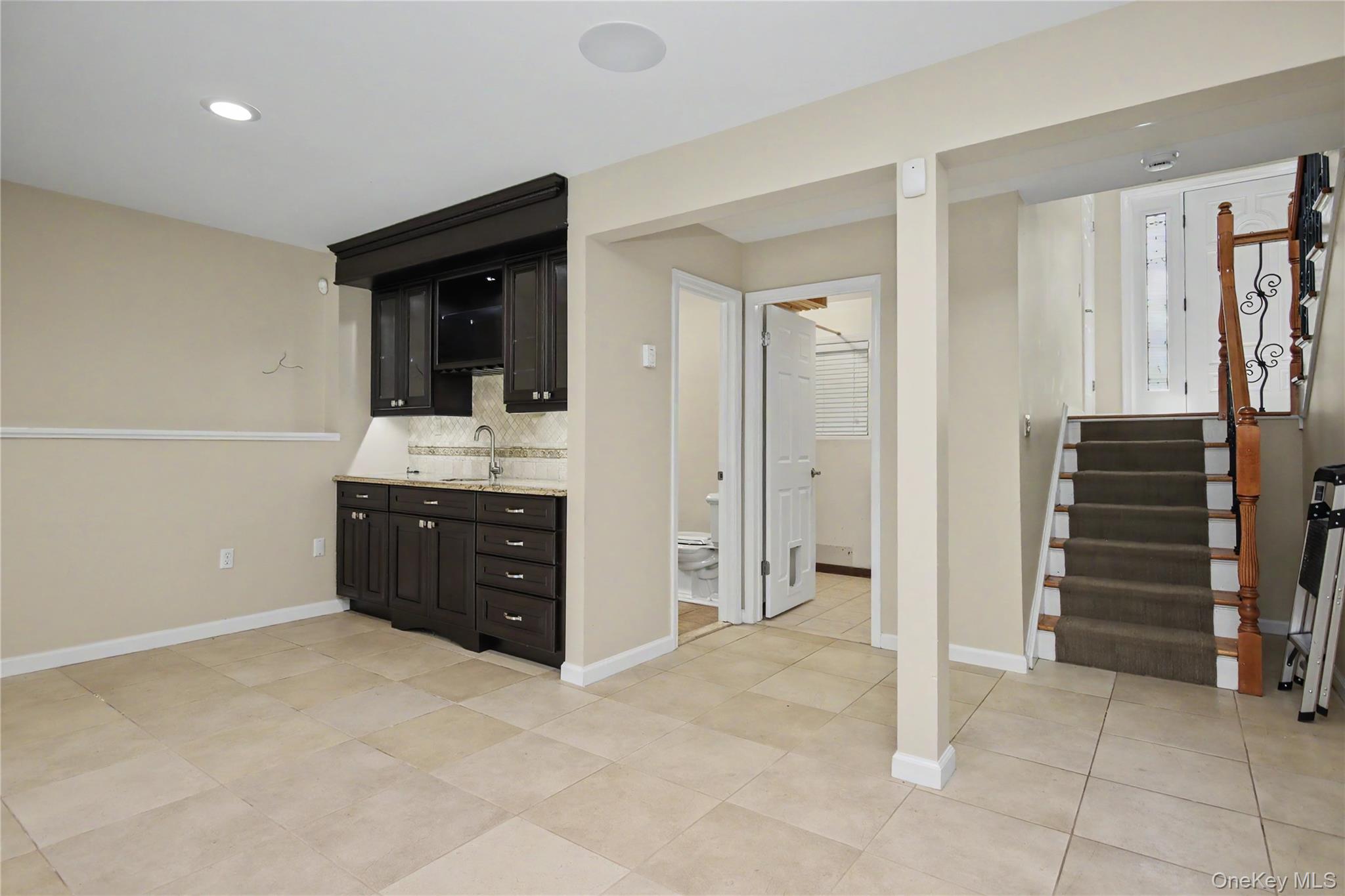 334 Lovell Street Property Photo 25