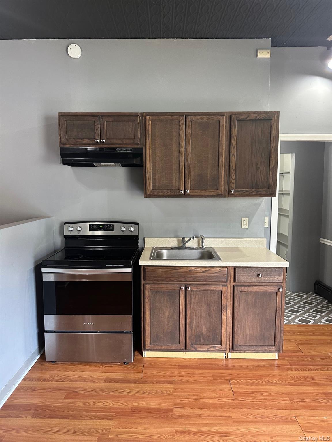 51 Worrall Avenue Property Photo 4