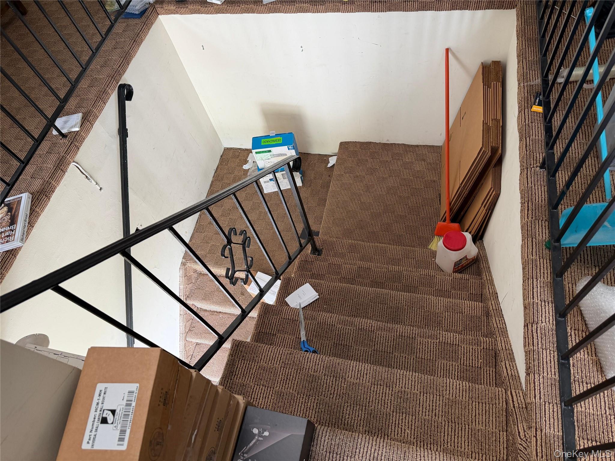 159 S Main Street Property Photo 7