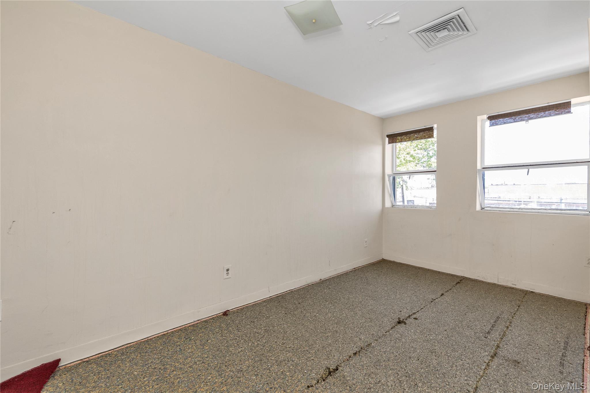 55-20 37th Avenue Property Photo 5