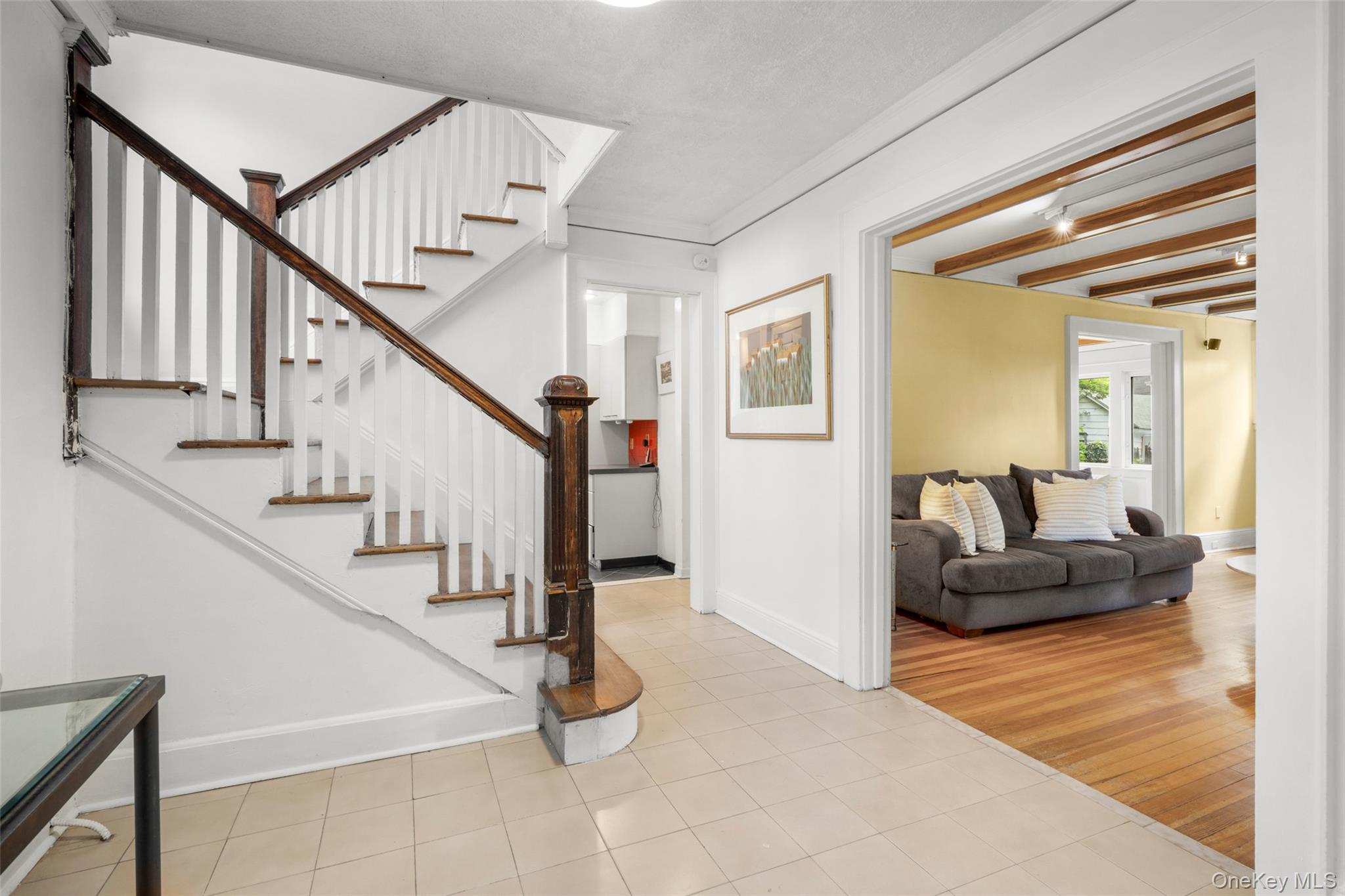 197 Coligni Avenue Property Photo 7