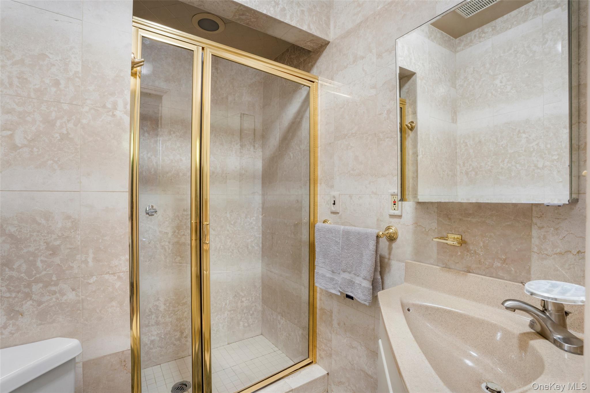 197 Coligni Avenue Property Photo 16