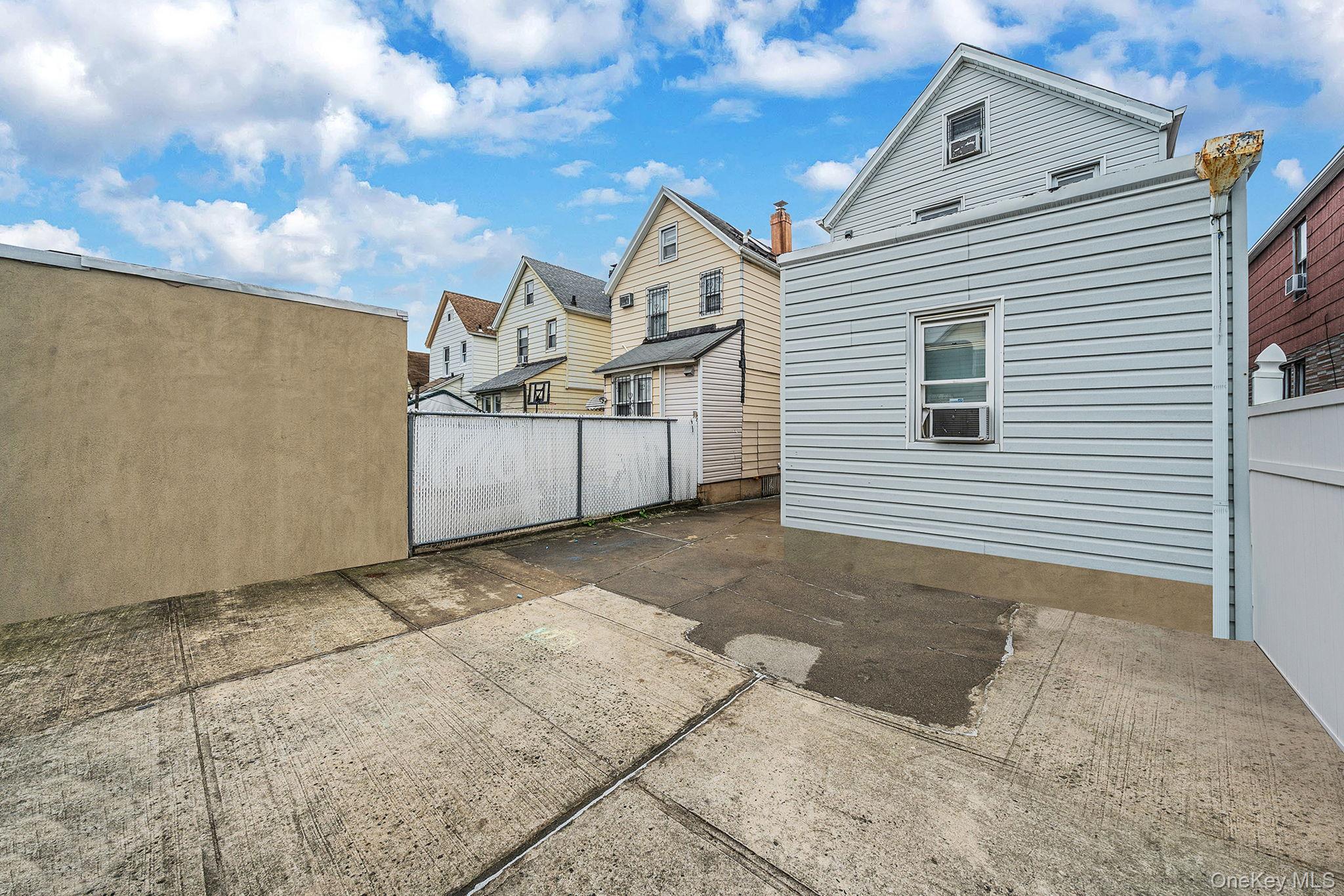 23-47 101st Street Property Photo 6