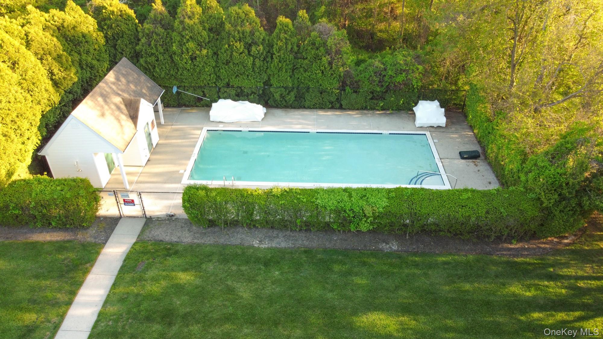 1 Fairwind Court Property Photo 33
