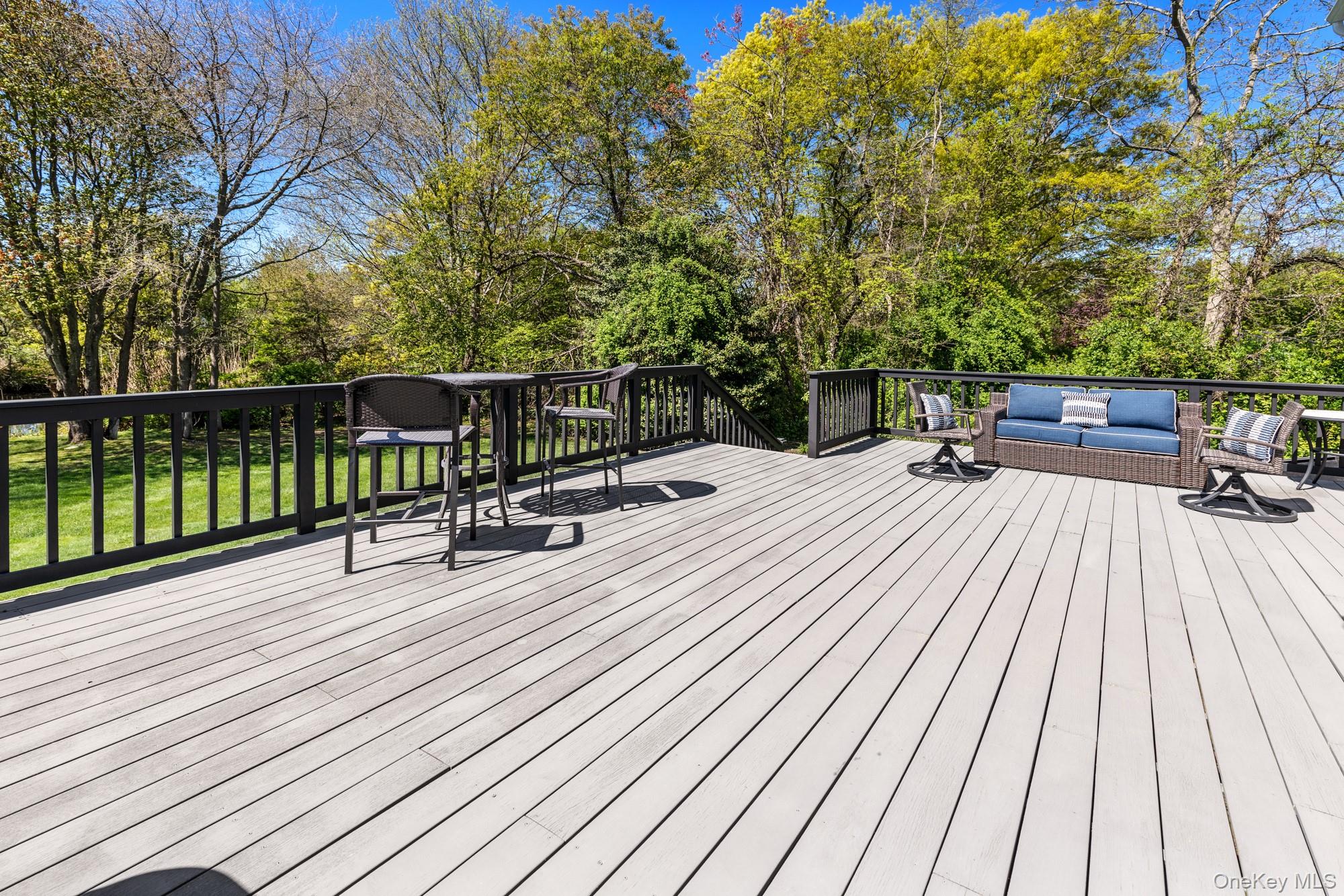 1 Fairwind Court Property Photo 37