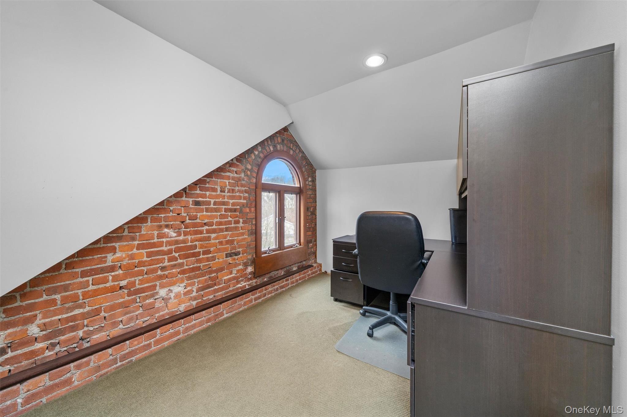 615 State Route 32 Penthouse Suite 7 & 8 Property Photo 7